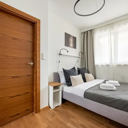 Apartman Pokorna Comfort Varsó